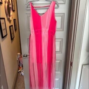 Womens pink maxi dress. Size M.